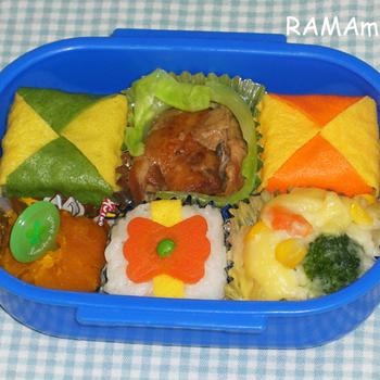 四角いおりがみ弁当