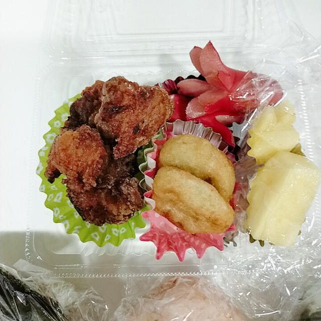 １１月９日(火)のお弁当　豚肉のから揚げ