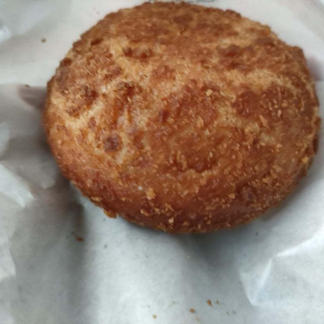 セブンのカレーパン食べながらひとり時間(*´艸｀*)