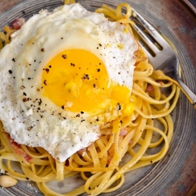 【ベーコン＆エッグ朝パスタ】 〜朝食パスタが美味しいのだ！〜