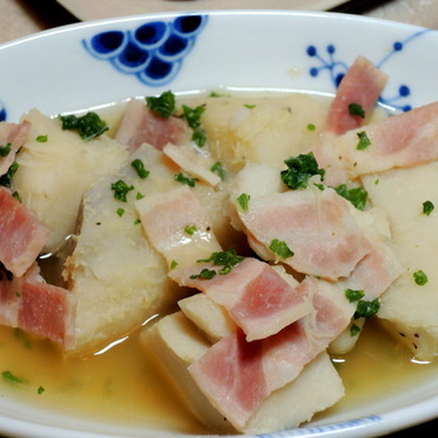 頂いた野菜をたっぷり使って　ずき芋の野菜コンソメ煮込み♪