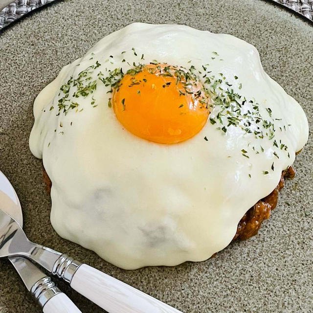 2023年9月レッスンのご案内です♪　9月テーマ「とろけるチーズたっぷりキーマカレー」