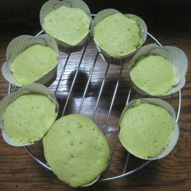 抹茶カップケーキ