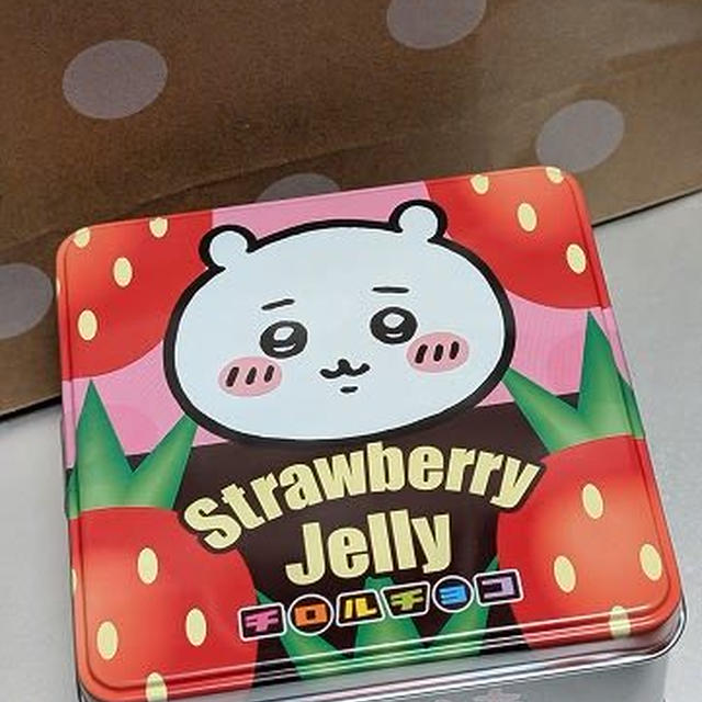 ちいかわ チロルチョコ缶