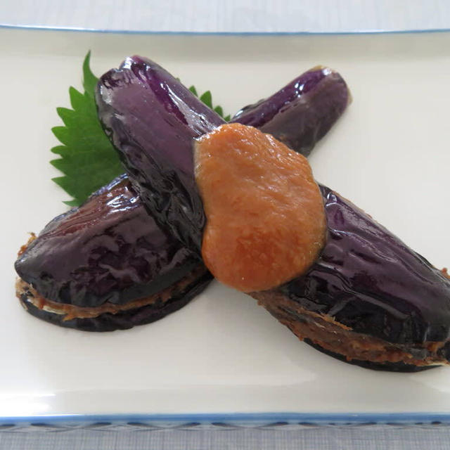 いわしつみれのナスのはさみ揚げ