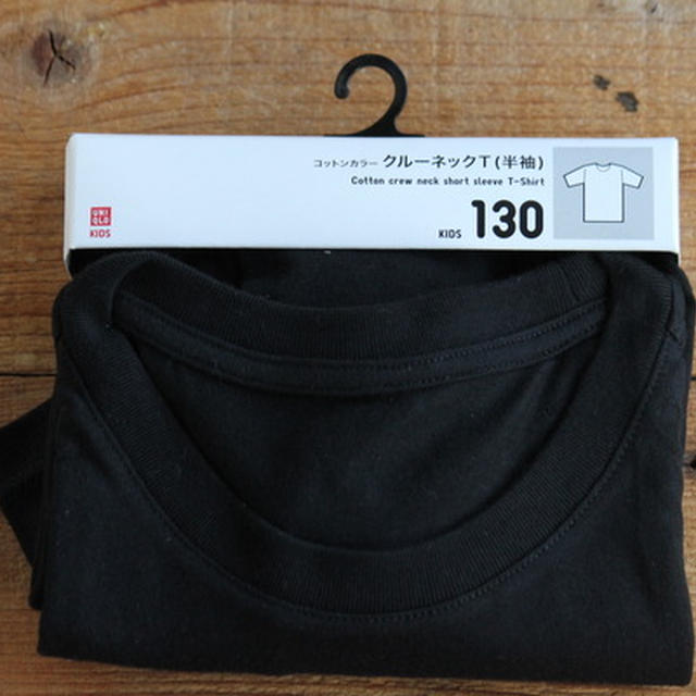 お母さま方、運動会のTシャツはユニクロが助かります…