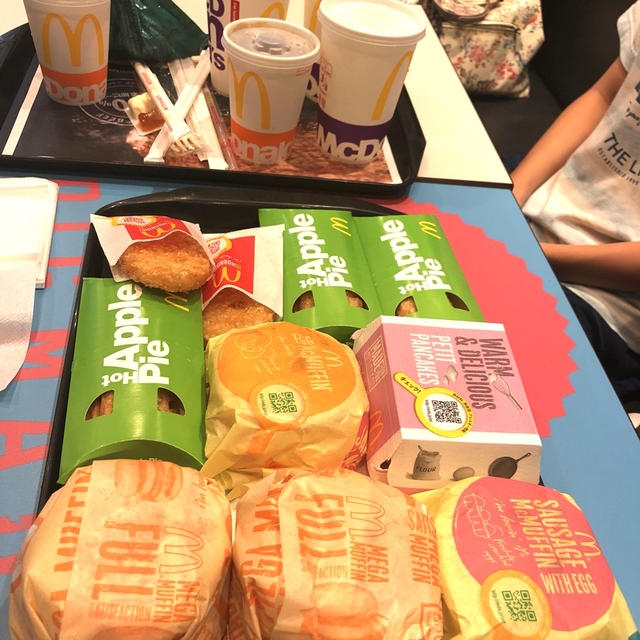 朝マックで〜す！！