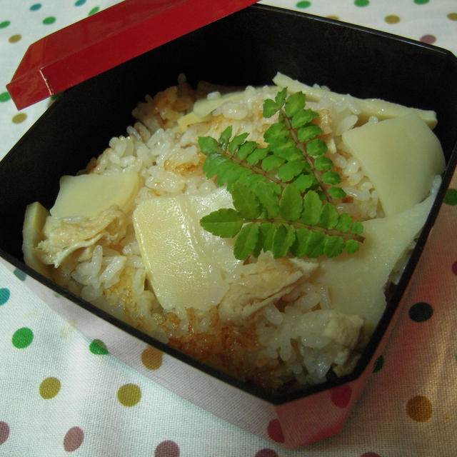 タケノコご飯