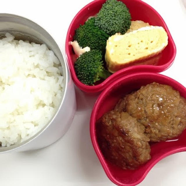 鶏とレンコンのつくね弁当