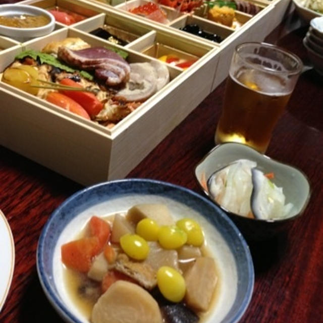 実家にておせち