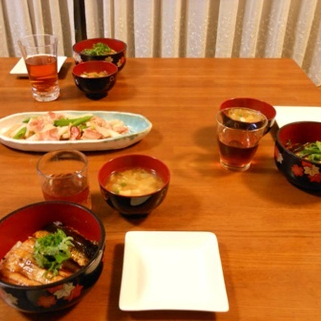 ３月２１日の夕飯　***　鰯の蒲焼き丼　***