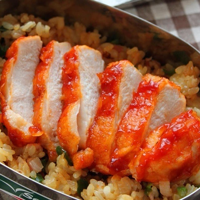 「鶏むね肉のステーキ　ケチャップ甘酢」のお弁当　お弁当レッスン連載