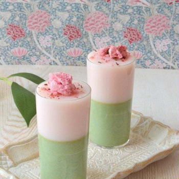 ヘルシーな桜スイーツもお花見弁当レッスンでやります！