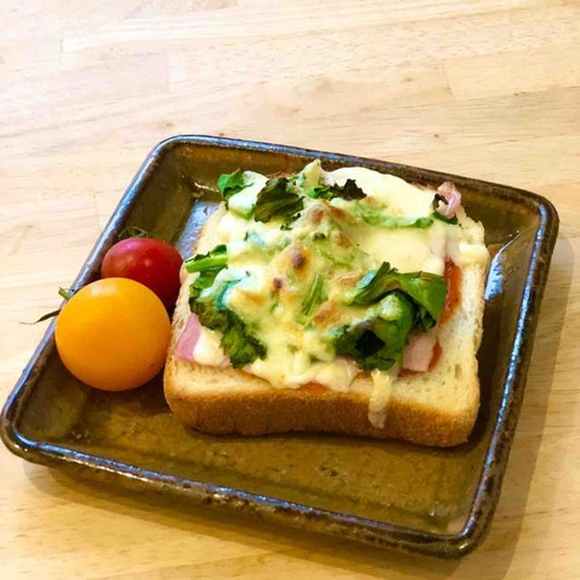 忙しい朝こそピザトースト