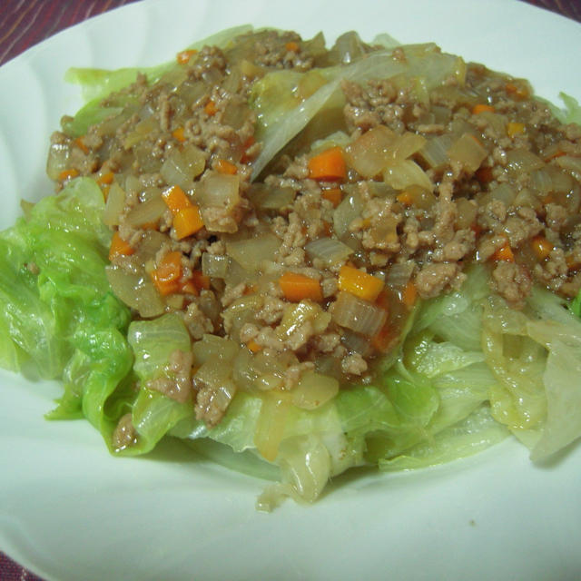 しゃぶしゃぶレタスの肉味噌かけ