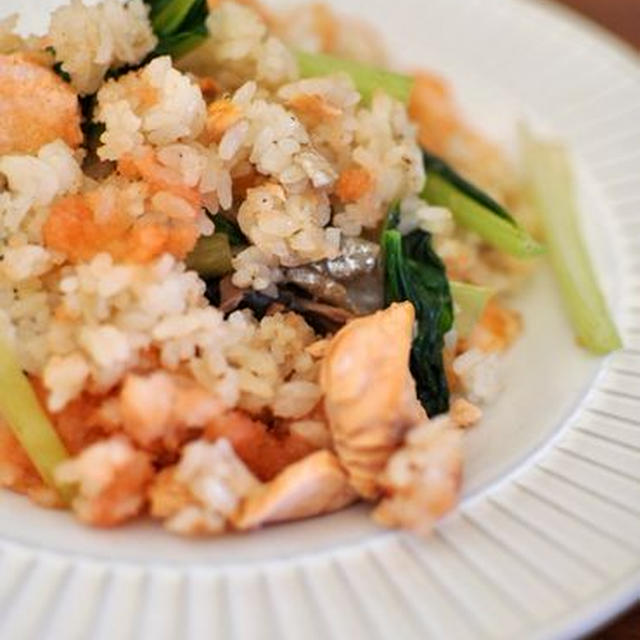 秋鮭と小松菜、明太子のチャーハン