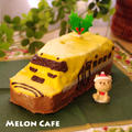 ドクターイエローのパウンドケーキ☆子どもが喜ぶ！簡単クリスマスケーキ by めろんぱんママさん