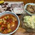 鶏肉のトマトソース煮とポテトサラダ。刺身２種
