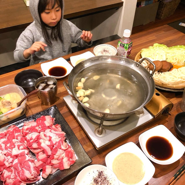 晩御飯は牛こま肉のしゃぶしゃぶにしました〜！