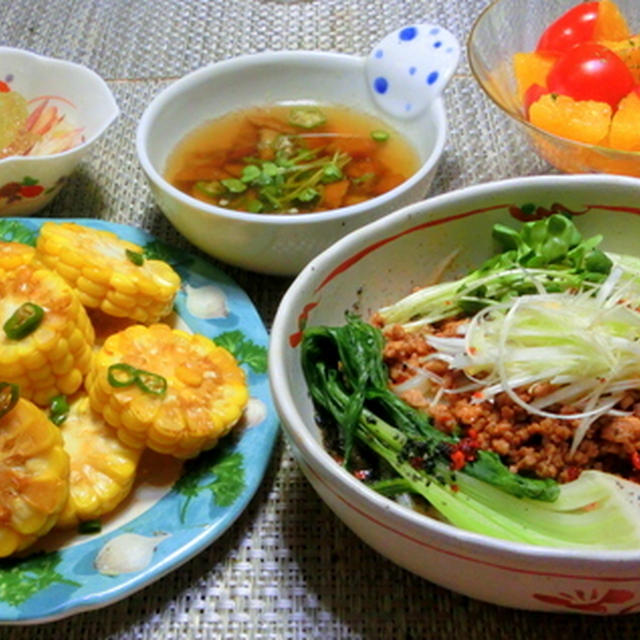 青唐辛子とコーンのバター醤油炒め焼き（つくレポ）、　　　　冷やし黒ゴマ坦々うどん