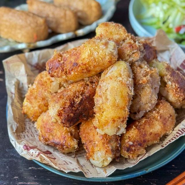 ママの株爆あがり☆新じゃがいも新玉ねぎで肉感ありまくりな棒コロッケ