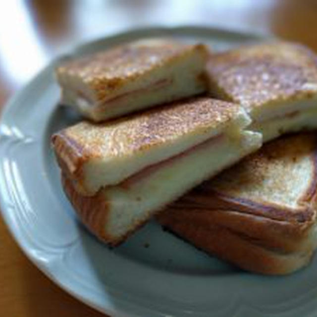 おうちカフェ人気レシピフライパンで簡単ホットサンド