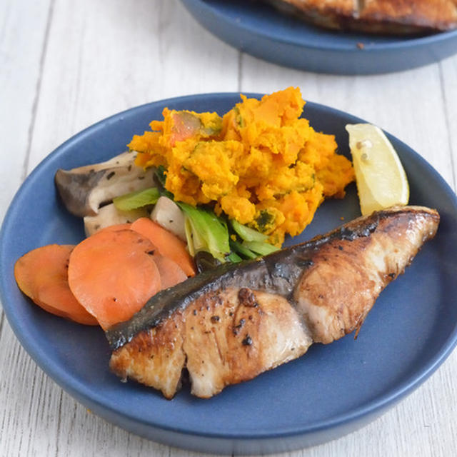 晩ごはん2DAYS。（肉炒め、魚ソテー）