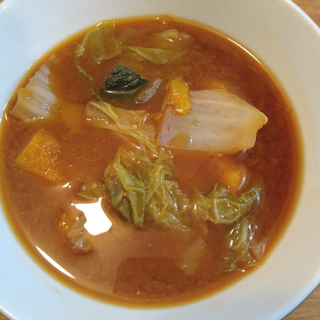 白菜のみそ汁～「賢い山村生活」の料理です♪