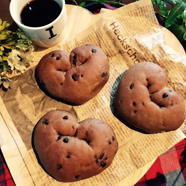 キャロブパウダーでハートのチョコチップパン♪と藤子不二雄ミュージアムへ。