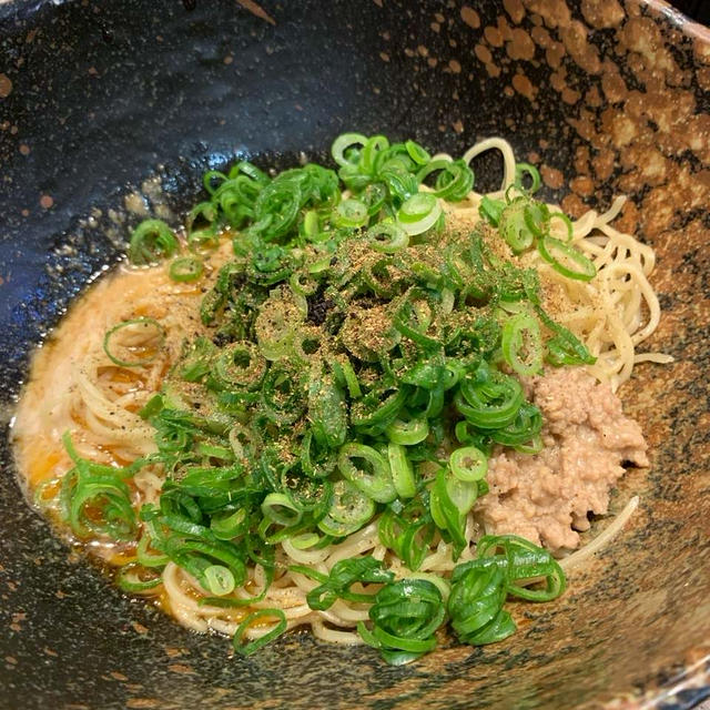 【梅田】汁なし担々麺　キング軒