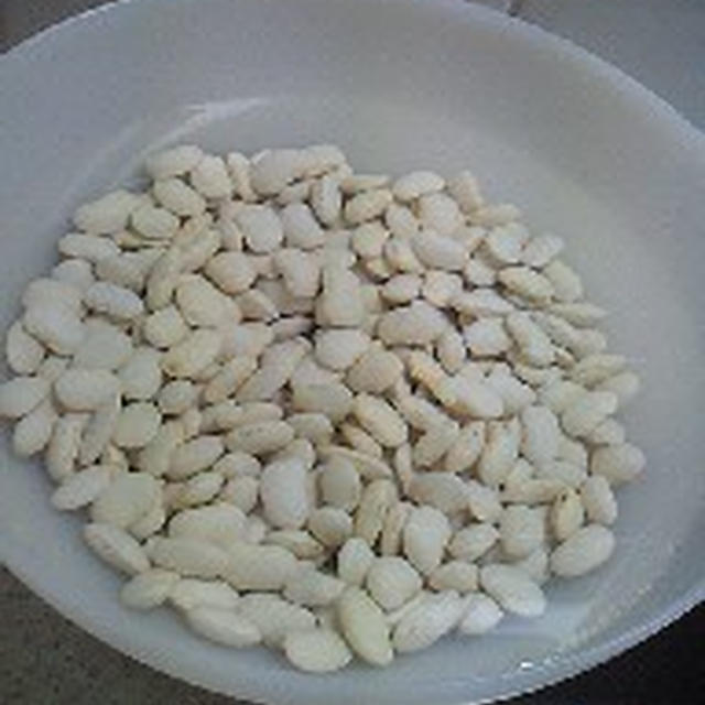 時間があるので、豆を炊く！
