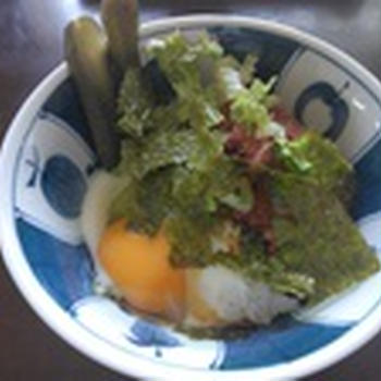 コンビーフ玉子丼
