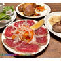 生ラム料理と日本初「直出しスパークリング」飲み放題！『ラムと泡』新橋にオープン！