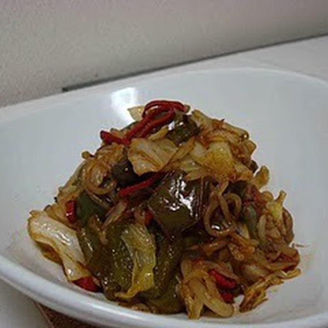 糸こんにゃくで焼きそば（Stir-Fried Chow Mein with String Konnyaku）