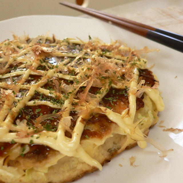 海老とチーズのふわふわお好み焼き