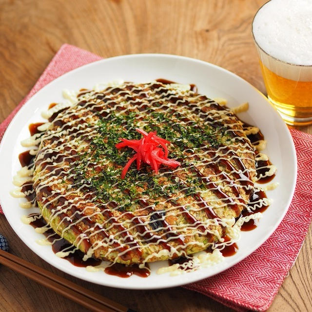 山芋鉄板のような、サバ納豆とろとろお好み焼き