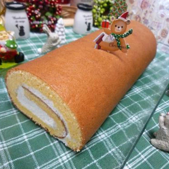 プレゼント用　外巻きロールケーキ作りました！