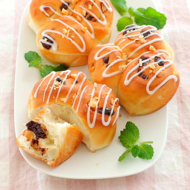 【パンレシピ】チョコとマカダミアナッツのふんわりパン♪♪