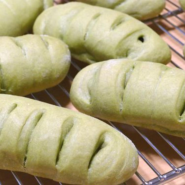 緑茶のパン