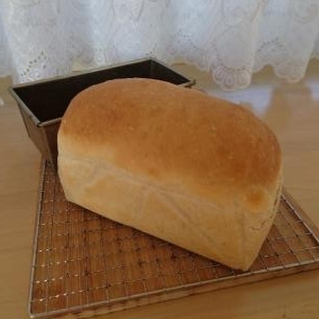 醤油麹の全粒粉食パン🎵