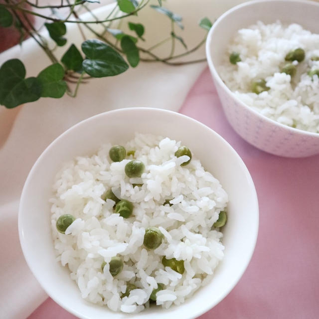 炊飯器におまかせでおいしい♡グリンピースごはん