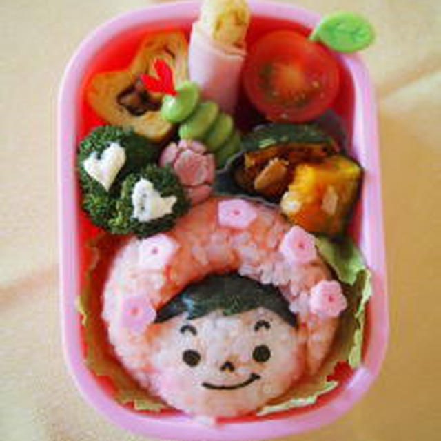 桜の帽子の女の子弁当☆