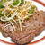 お肉を美味しくするスパイスのステーキと渋谷スクランブルスクエアのチョコレートブラウニー。