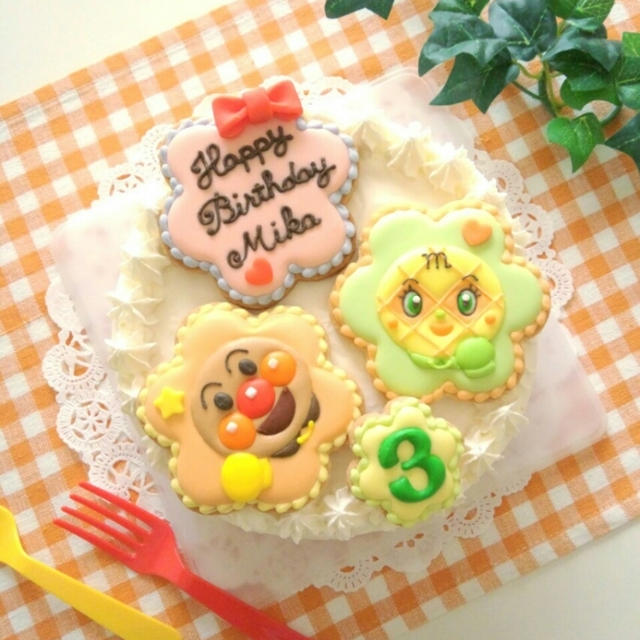 アンパンマンとメロンパンナちゃんのケーキ♡