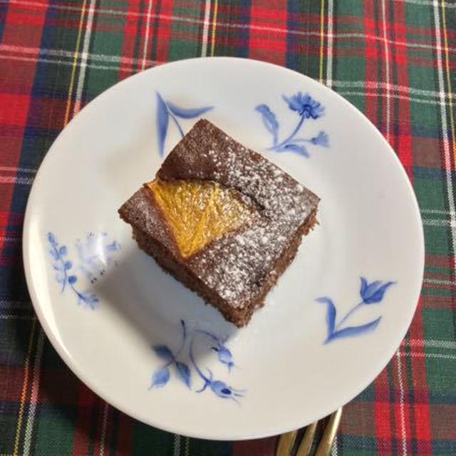 オレンジが沈没したケーキ
