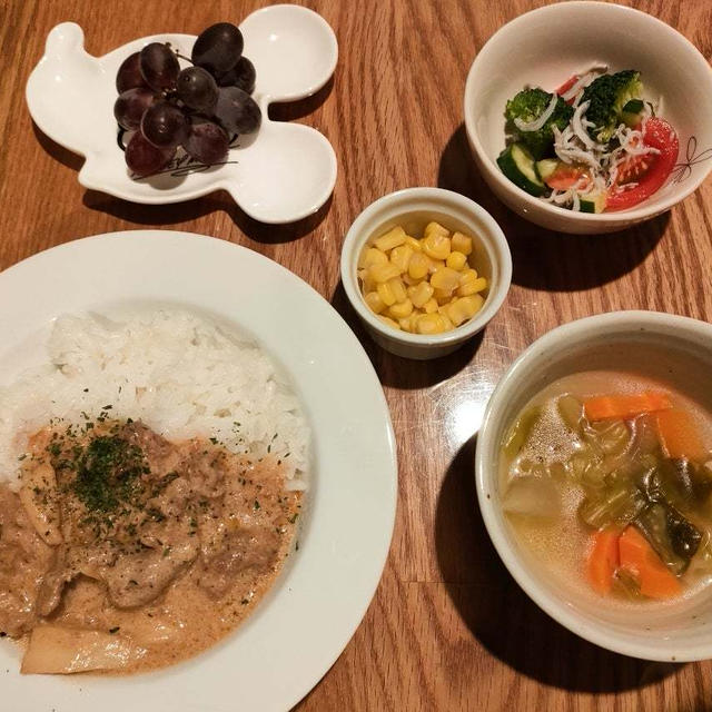 食事のあれこれ。