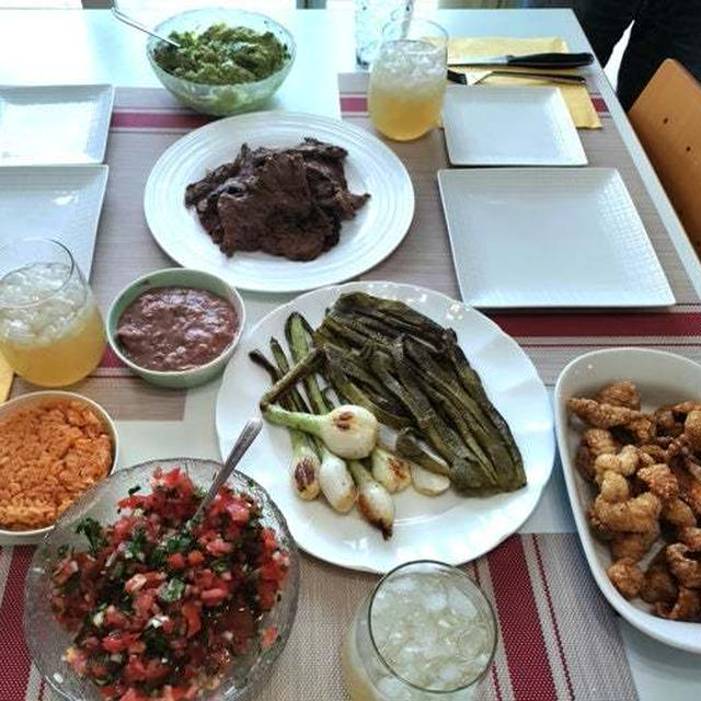 メキシコ人の作る家庭的な味、ビーフタコは本当に美味しかった