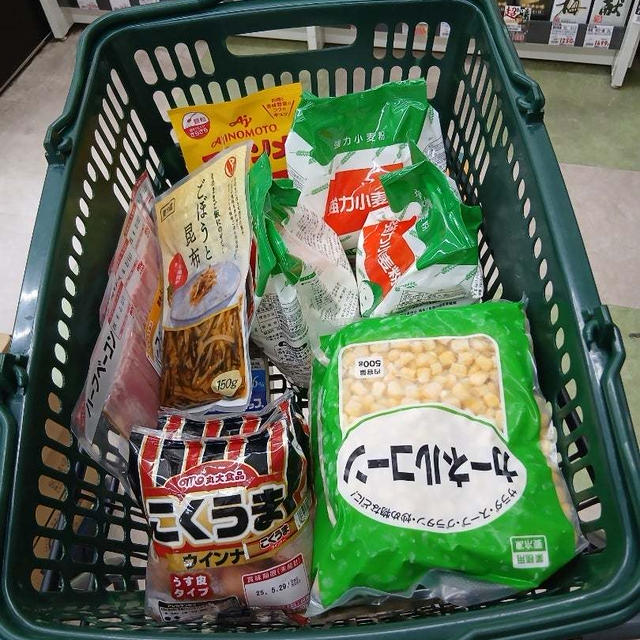 マヨネーズパンとりんごのコンポート