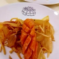 減塩！エノキとソーセージのソテー