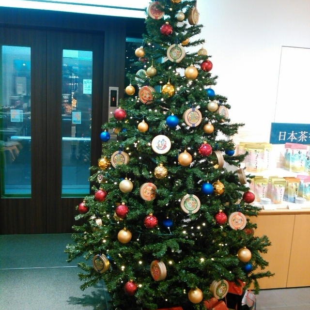 ルピシアのクリスマスツリーはやっぱり！